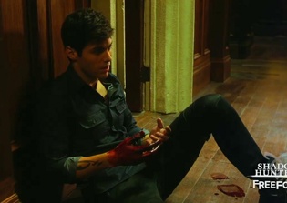 'Shadowhunters' season 2 episode 4 spoilers: Powerful demon attacks the Institute as Valentine tries to get Jace back