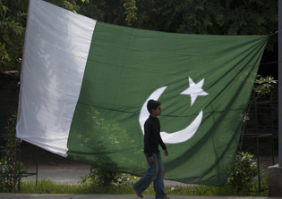 Taliban Attack Leaves 19 Dead At Mosque In Peshawar