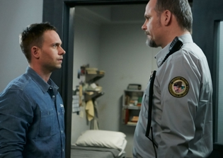 'Suits' season 6 spoilers: Gallo sets his vindictive eyes on Rachel to get back at Harvey and Mike?