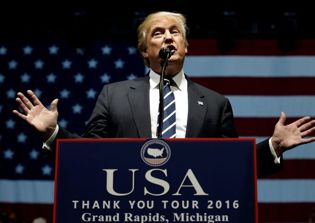 Immigration Reform news 2016: Success of Trump's tax reforms may depend on deportation policy, stance on 'Dreamers'