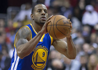 Golden State Warriors trade rumors: Warriors looking to trade for young star