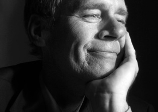 David Carr Cause of Death: Lung Cancer Claims Life of Top New York Times Writer