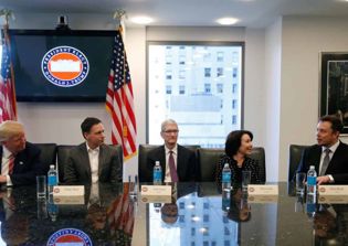 Donald Trump news 2016: Tesla CEO Elon Musk joins Trump's advisory team