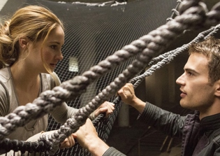 'Insurgent' Release Date, Cast News: Scenes Have to Be Reshot As Woodley-James Romance Waxes