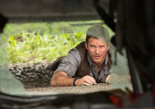 'Jurassic World 2' release date, news: director J.A. Bayona says sequel will balance 'the new stuff and the old stuff'