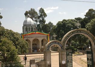 Ethiopian teenage girls receive prison sentence for distributing Christian book
