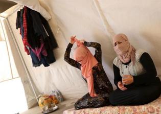 Yazidi girl traumatized by ISIS abuse sets herself on fire