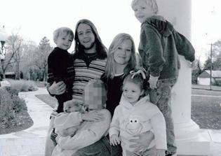 Fearing Apocalypse, Utah Parents Drug and Kill Themselves And 3 Children, Police Say