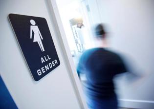 Virginia school district defies Obama's transgender directive
