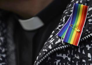 Church of England considers holding 'baptism-style' services for transgender people
