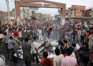 Pakistani prosecutor suspended for offering acquittal to Christians in exchange for conversion