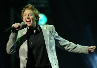 Clay Aiken Says Celebrities In Nude Photo Scandal 'Deserve What They Got'