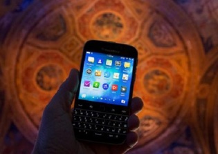 BlackBerry news and update: Last BlackBerry 'in-house phone' with physical keyboard coming soon