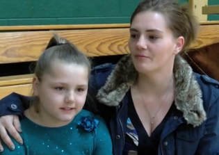 9-Year-Old Girl Drives Car to Safety After Mom Suffers Seizure While Driving in Michigan