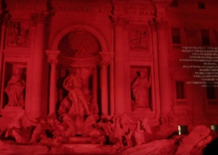 Christian persecution put in the spotlight by blood red 'Trevi Fountain' in Rome