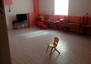 Christians in 'China's Jerusalem' ignore ban on Sunday School classes