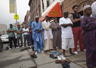 Eid al-Fitr 2016 dates in USA? When is Eid? What is Eid? Muslims and the end of Ramadan fasting on July 6