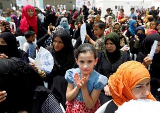 Christians are fleeing from refugee camps in Iraq, reports archbishop