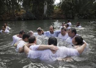Jesus' baptism site to be cleared of mines