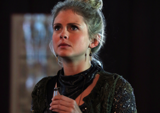 'Once Upon a Time' season 6 return date, news, spoilers: Showrunners preparing to end the show right; Tinker Bell returns