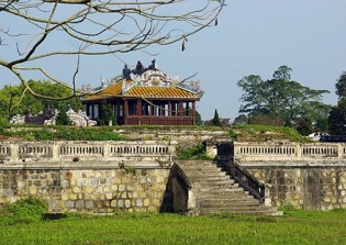 Christian human rights advocate beaten & tortured in Vietnam