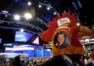 Top priority of Democratic National Convention 2016: Make Hillary Likable Again - Democrats look to recast Clinton