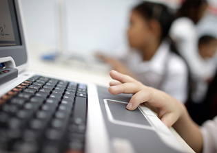 Kansas Christian school responds to issue on expelling students because of gay family members