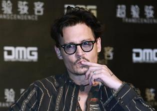 Johnny Depp and Amber Heard news: Is their divorce damaging 'Alice Through the Looking Glass' box office sales?