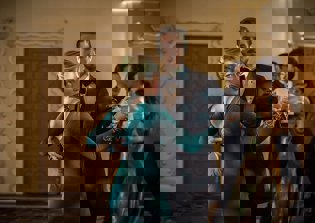 'Legends of Tomorrow' season 2 episode 9 spoilers: Legends visit Rip Hunter in Hollywood; George Lucas to appear?