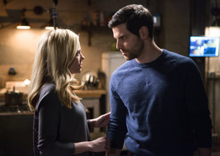 'Grimm' season 6 premiere spoilers, updates: Adalind staking claim on Nick? David Giuntoli teases 'complicated thing' between Nick and Juliette