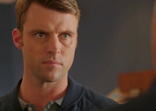 'Chicago Fire' season 5 episode 12 spoilers: Firehouse 51 is under siege in 'An Agent of the Machine'