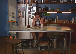 'New Girl' season 6 episode 7 spoilers: Thanksgiving will be disastrous; Christmas episode to see return of Reagan?