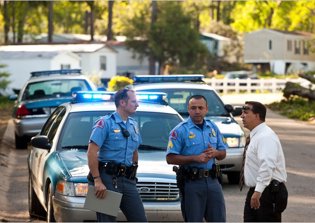 North Carolina Man 'Thanks Jesus' After Groceries Delivered by 911 Dispatcher 