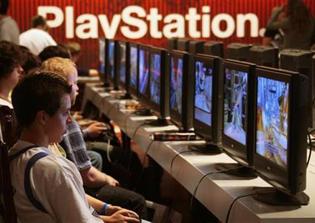 Popular Gaming Convention Threatens to Leave Indiana if Religious Freedom Bill Passes