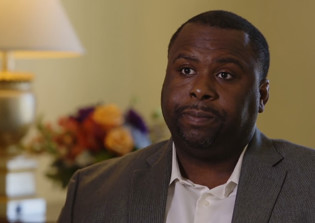 Georgia pastor refuses to surrender his sermons despite orders from government