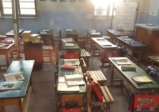 Over 40 families withdraw their children from California school over compulsory transgender lessons