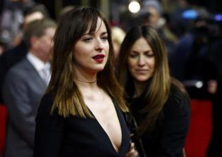 'Fifty Shades of Grey' Movie Box Office News: Dominates Box Office, Rakes In $91 Million