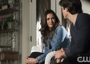 'The Vampire Diaries' season 8 spoilers: The CW promises 'fantastic' finale with or without Elena