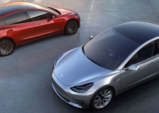 Tesla self-driving car latest news and updates: new demo explains how self-driving cars see the road
