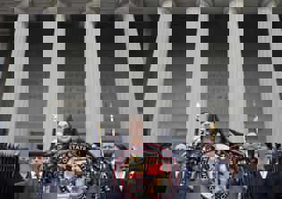 Baltimore Police Charged in Freddie Gray's Death Ask Prosecutor Marilyn Mosby to Recuse Herself