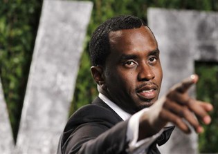 Drake and Diddy Fight: Diddy Punches Drake In Brawl Outside Miami Club?