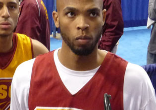 Chicago Bulls trade rumors: Taj Gibson being eyed by at least three teams