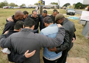 Hundreds attend first service at Sutherland Springs church since mass shooting