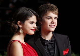Justin Bieber and Selena Gomez news 2016: Gomez and Bieber taking a break from music