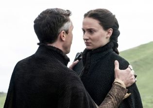 'Game of Thrones' season 7 release date, spoilers: theory on Sansa Stark's pregnancy debunked; Stark siblings reunite