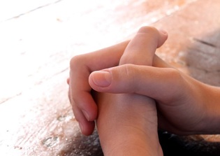 Nine out of 10 Americans pray for healing, says study