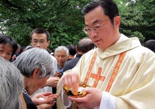 Pope Francis keeping close watch on Chinese bishop under house arrest