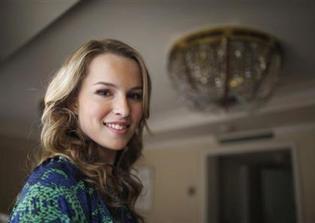 'Nashville' season 5 spoilers, cast update: Bridgit Mendler joins show as YouTube sensation