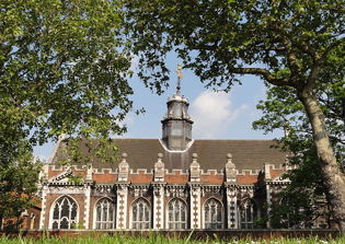 Builders discover secret tomb containing remains of former archbishops of Canterbury
