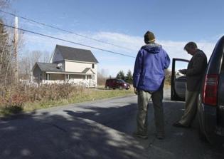 Nurse Kaci Hickox Defies Quarantine Order By Riding Bike